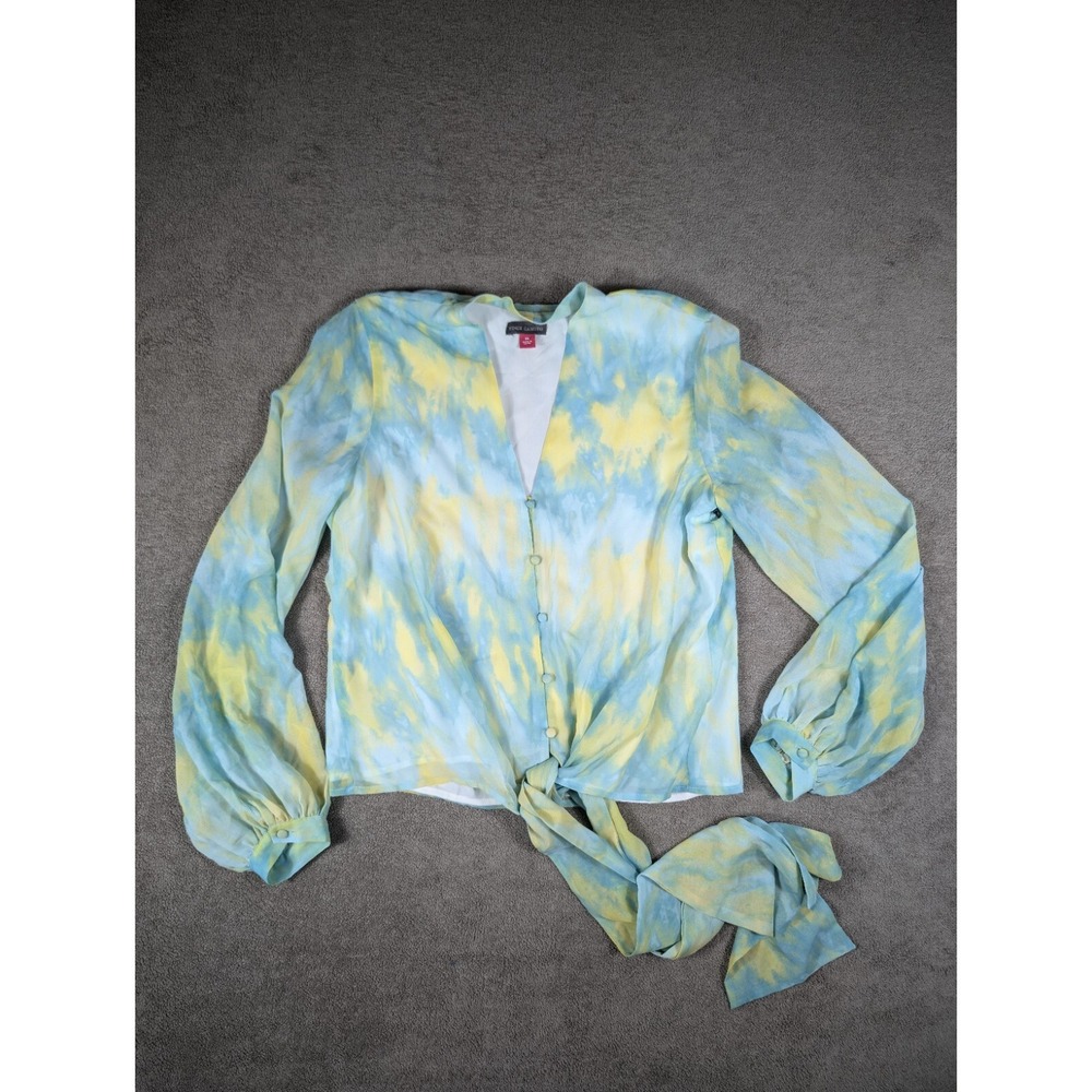 Two by Vince Camuto Ladies Top Size XS Floral Blue, Green, and Yellow‎